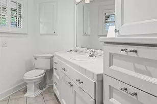 5623 Overbrook Ln, Houston, TX 77056 - Photo 19