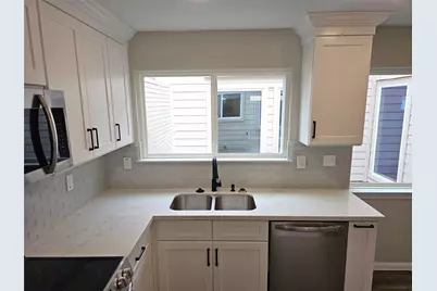 10846 Kirktown Drive, Houston, TX 77089 - Photo 7