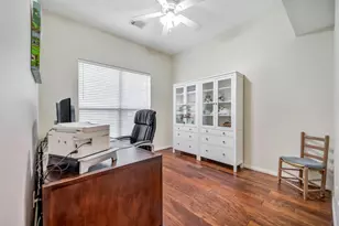 2610 Kimberly Dawn Dr, Conroe, TX 77304 - Photo 13