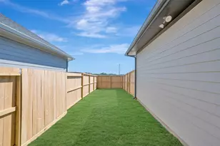 16746 Vibrant Ave, Hockley, TX 77447 - Photo 7