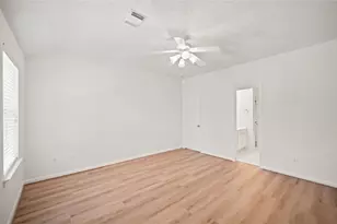2601 S Broadway St, La Porte, TX 77571 - Photo 17