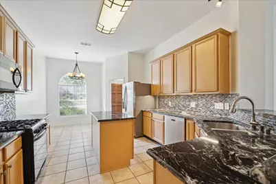 25826 Elmley Place, Spring, TX 77389 - Photo 15