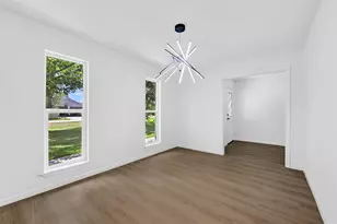 7114 Fox Run Dr, Angleton, TX 77515 - Photo 7