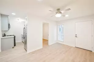 2703 Mason St, Houston, TX 77006 - Photo 21