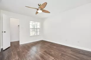 7400 Bellerive Dr, Houston, TX 77036 - Photo 23