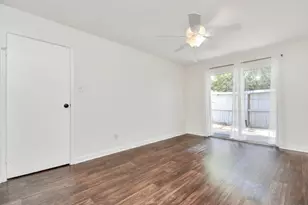 7400 Bellerive Dr, Houston, TX 77036 - Photo 15