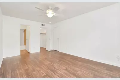 7400 Bellerive Drive #1505, Houston, TX 77036 - Photo 17