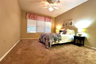 13600 Breton Ridge St, Houston, TX 77070 - Photo 19