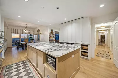 1000 Uptown Park Boulevard #101, Houston, TX 77056 - Photo 3