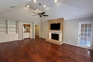 11527 Cedar Creek Dr, Houston, TX 77077 - Photo 9