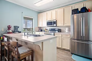 3212 Castle Dr, Crystal Beach, TX 77650 - Photo 9