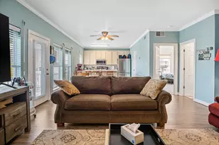 3212 Castle Dr, Crystal Beach, TX 77650 - Photo 5