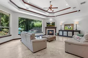 14211 Norhill Pointe Dr, Houston, TX 77044 - Photo 5