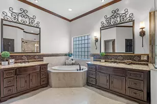 14211 Norhill Pointe Dr, Houston, TX 77044 - Photo 29
