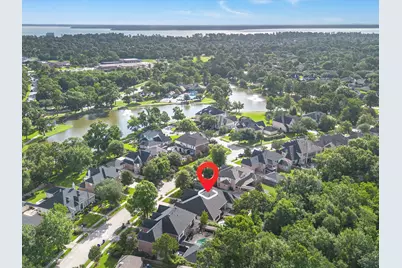 14211 Norhill Pointe Drive, Houston, TX 77044 - Photo 47