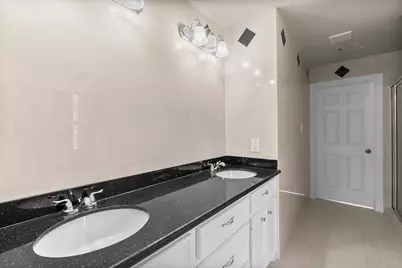 12908 Fm 2432 Road, Willis, TX 77378 - Photo 17