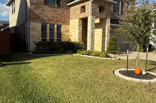 1617 Darwin Cedar Dr, Rosharon, TX 77583 - Photo 3