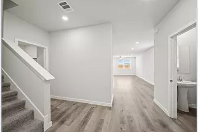 1121 Avenue M, Bay City, TX 77414 - Photo 11