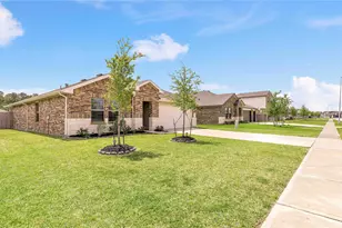 221 Big Springs, Anahuac, TX 77514 - Photo 3