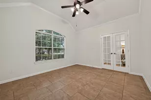 9810 Aubrey Hills Ln, Katy, TX 77494 - Photo 11