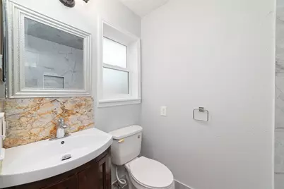 12207 Plumpoint Drive, Houston, TX 77099 - Photo 23