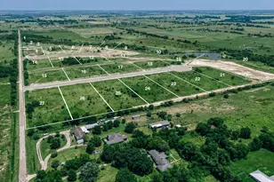 1016 Cottonwood Bend Ln, Waller, TX 77484 - Photo 25