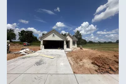 405 Rockbridge Drive, Huntsville, TX 77340 - Photo 1