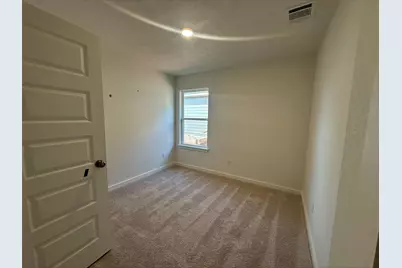 405 Rockbridge Drive, Huntsville, TX 77340 - Photo 3