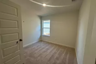 405 Rockbridge Dr, Huntsville, TX 77340 - Photo 3