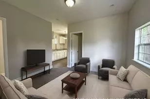 4520 Falls St, Houston, TX 77026 - Photo 3