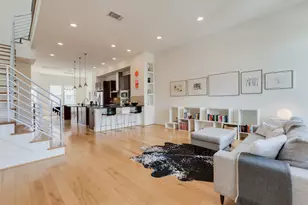 5429 Hidalgo St, Houston, TX 77056 - Photo 3