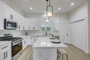 1217 Dewalt St, Houston, TX 77088 - Photo 13