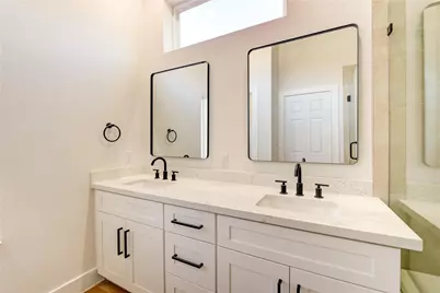 1217 Dewalt Street, Houston, TX 77088 - Photo 25