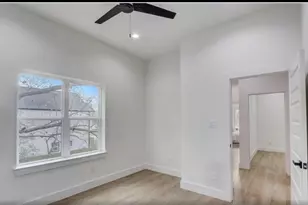 1217 Dewalt St, Houston, TX 77088 - Photo 21