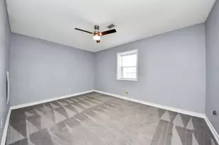 9915 Forest Hollow Dr, Baytown, TX 77521 - Photo 13