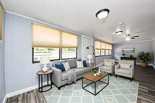 9915 Forest Hollow Dr, Baytown, TX 77521 - Photo 3