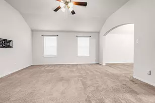 1022 S Diamondhead Blvd, Crosby, TX 77532 - Photo 5