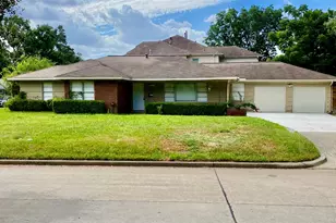 8318 Greenbush St, Houston, TX 77025 - Photo 1