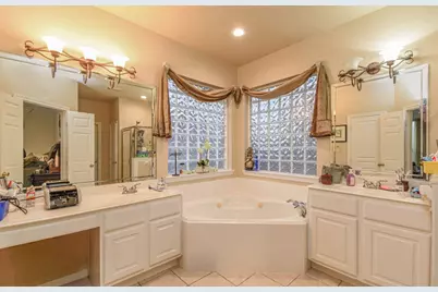 7923 Split Cypress Lane, Houston, TX 77041 - Photo 19