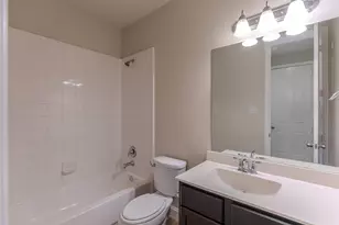 8118 Little Scarlet St, Conroe, TX 77385 - Photo 23