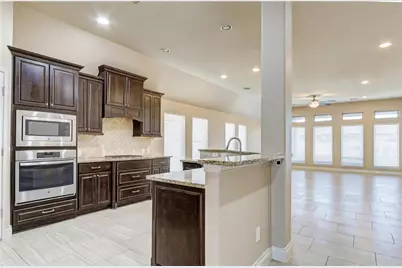 9811 Joyce Drive, Iowa Colony, TX 77583 - Photo 7