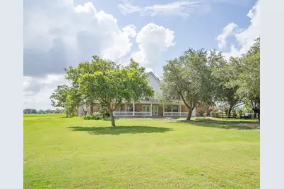 1373 Cr 214 Williams Rd, Bay City, TX 77414 - Photo 9