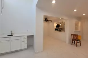 1808 Saxony Ln, Houston, TX 77058 - Photo 5