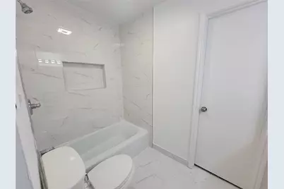 1808 Saxony Lane, Houston, TX 77058 - Photo 27