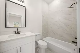 9709 Pelsey St, Houston, TX 77029 - Photo 13