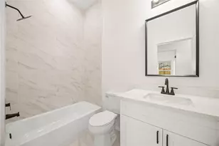 9709 Pelsey St, Houston, TX 77029 - Photo 9