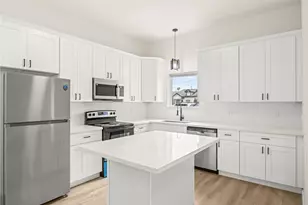 9709 Pelsey St, Houston, TX 77029 - Photo 1