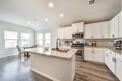 4124 E Bayou Maison, Dickinson, TX 77539 - Photo 9