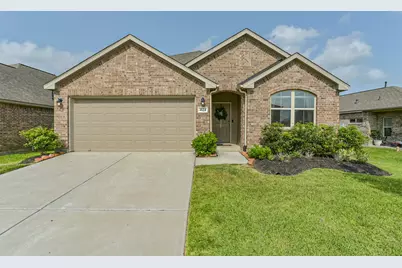 4124 E Bayou Maison, Dickinson, TX 77539 - Photo 1