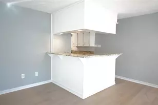 11712 S Kirkwood Rd, Houston, TX 77477 - Photo 9